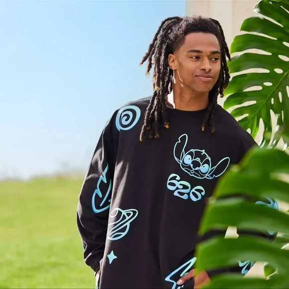 Disney Parks Stitch 626 Celebration Crew Sweatshirt Black Blue | Medium | NWT - Picture 5 of 10